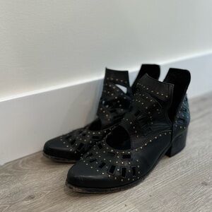 Sbicca Cut Out Studded Ankle Boot Size S